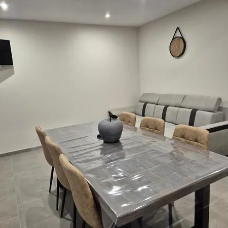 O Bel Haybois Dormant 